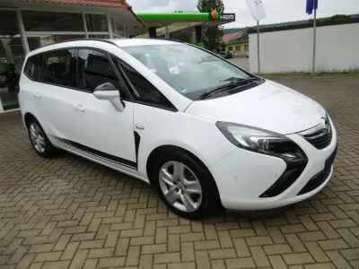 Gebraucht Opel Zafira Tourer Edition 120 PS (88 kW) 2015 Schneeweiss/summitwhite/arctic Van / Kleinbus