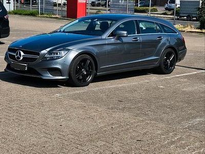 Second-hand Mercedes CLS220 Shooting Brake 170 CP (125 kW) 2016 Gri Break