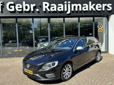 Usata Volvo V60 R-Design 181 CV (133 kW) 2014 Nero Station wagon