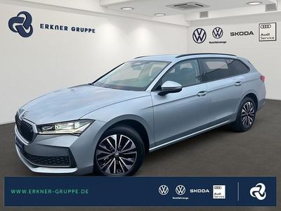 Pebble silber metallic Neu 2025 Skoda Superb Selection Kombi | 57.510 €