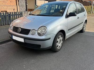 Gebraucht VW Polo 54 PS (39 kW) 2002 Grau Kleinwagen