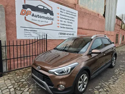 Gebraucht Hyundai i20 Active 101 PS (74 kW) 2017 Braun Kleinwagen