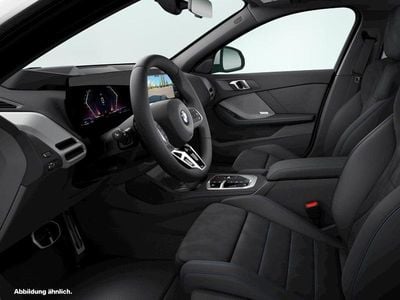 Second-hand BMW 120 M Sport 150 CP (110 kW) 2025 Alb Hatchback
