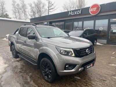 Grau Gebraucht 2018 Nissan Navara Tekna Abholung | 25.249 € (Fairer Preis)