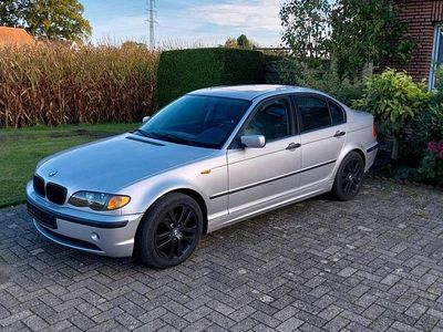 Usata BMW 316 116 CV (85 kW) 2004 Argento Berlina