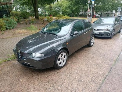 Alfa Romeo 147