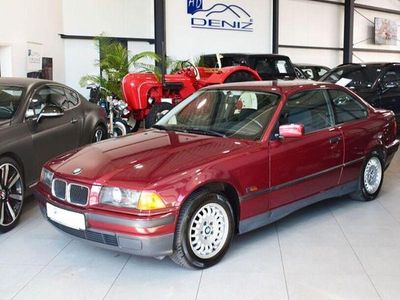 Gebraucht BMW 318 Sport Line 118 PS (86 kW) 1994 Andere Coupé