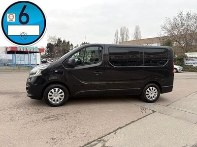 Gebraucht Renault Trafic Life 145 PS (106 kW) 2020 Schwarz Van / Kleinbus