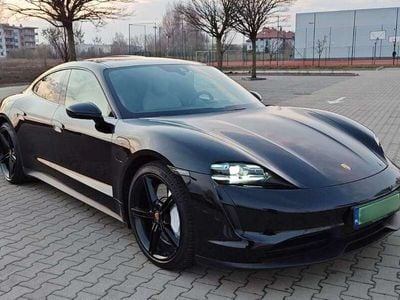 Porsche Taycan 4S
