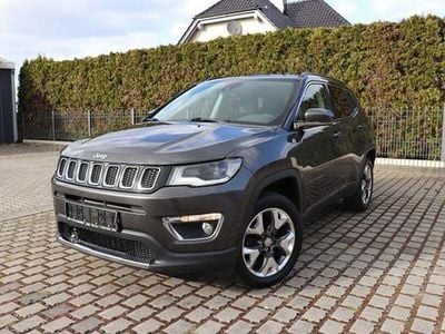 Occasion Jeep Compass Opening Edition 140 PK (102 kW) 2017 Grijs SUV