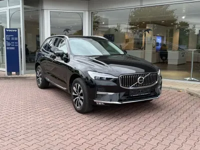 Gebraucht Volvo XC60 Plus 197 PS (144 kW) 2023 Schwarz SUV