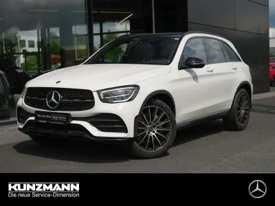 Gebraucht Mercedes GLC220 AMG 194 PS (142 kW) 2020 Polarweiss SUV