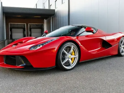 Gebraucht Ferrari LaFerrari 963 PS (708 kW) 2014 Rot Coupé