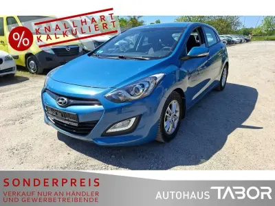 Second-hand Hyundai i30 110 CP (80 kW) 2014 Albastru Berlinǎ