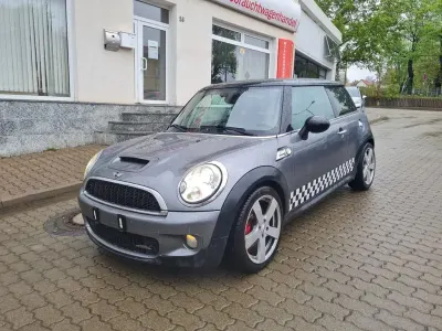 Gebraucht Mini John Cooper Works 211 PS (155 kW) 2009 Grau Kleinwagen