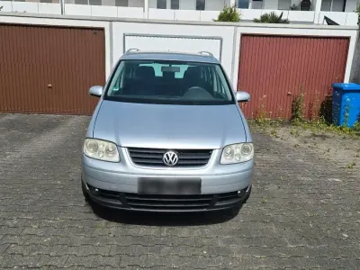 Gebraucht VW Touran 110 PS (80 kW) 2005 Silber Van / Kleinbus