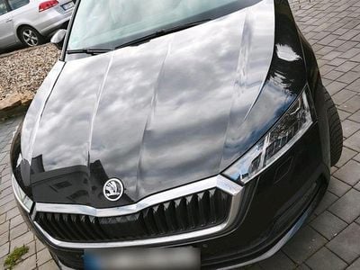Gebraucht Skoda Octavia 116 PS (85 kW) 2022 Schwarz Kombi