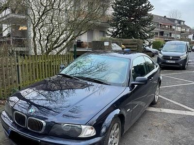 BMW 323