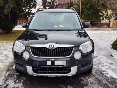Gebraucht Skoda Yeti Family 105 PS (77 kW) 2011 Schwarz SUV
