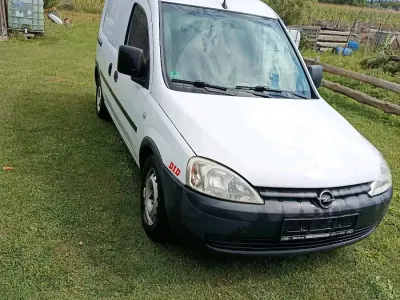 Używany Opel Combo 75 KM (55 kW) 2007 Minivan