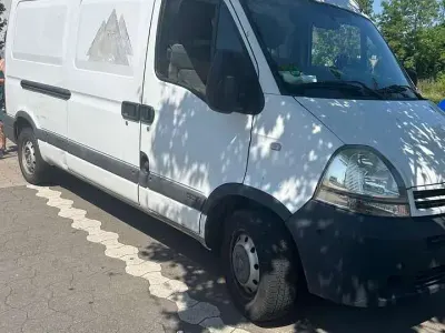 Gebraucht Nissan Interstar 120 PS (88 kW) 2009 Weiß Van