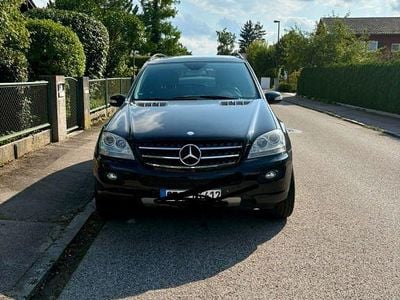 Mercedes ML320