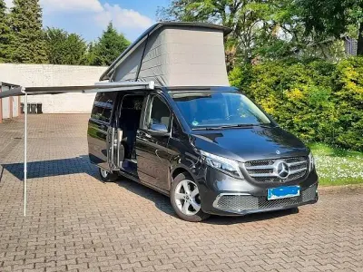 Gebraucht Mercedes V200 Marco Polo 163 PS (119 kW) 2021 Grau Van / Kleinbus