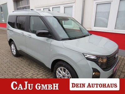Neu Ford Tourneo Courier Titanium 125 PS (91 kW) 2026 Grau Van / Kleinbus