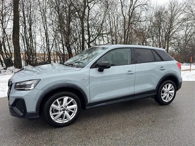 Gebraucht Audi Q2 Comfort 116 PS (85 kW) 2023 Grau SUV