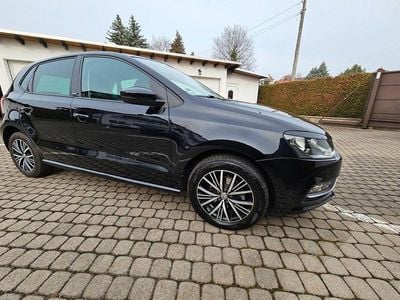 Gebraucht VW Polo Allstar 75 PS (55 kW) 2016 Schwarz Kleinwagen