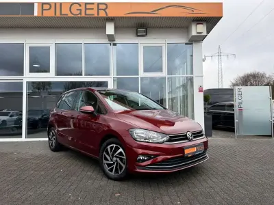 Gebraucht VW Golf Sportsvan Join 110 PS (80 kW) 2018 Rot Van / Kleinbus