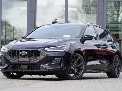Używany Ford Focus ST 280 KM (205 kW) 2024 Czarny Sedan/Limuzyna