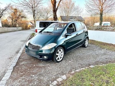 Second-hand Mercedes A200 Avantgarde 140 CP (102 kW) 2004 Verde Monovolum