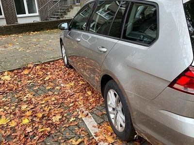 gebraucht VW Golf VII Veriant in Grau