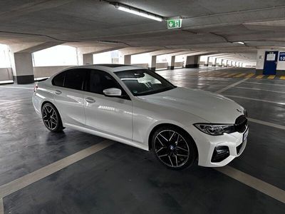 gebraucht BMW 330 i M Sport Automatic M Sport