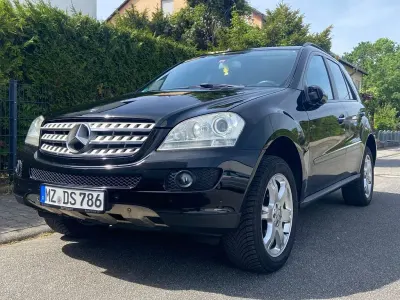 Gebraucht Mercedes ML280 190 PS (139 kW) 2007 Schwarz SUV