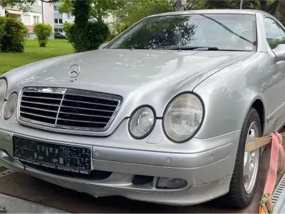Gebraucht Mercedes CLK320 219 PS (161 kW) 1999 Silber Coupé