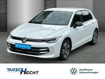 Gebraucht VW Golf VIII 150 PS (110 kW) 2025 Weiß Limousine