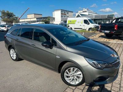 gebraucht Opel Astra ST Elegance 1.2 (130PS) Navi, RFK, SHZ