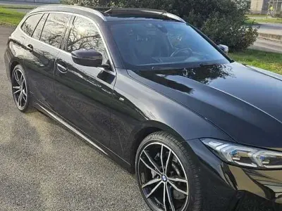 Gebraucht BMW 330 M Sport 286 PS (210 kW) 2023 Kombi