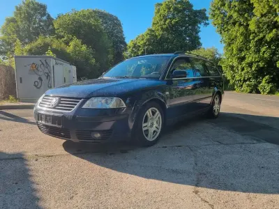 Gebraucht VW Passat Comfortline 131 PS (96 kW) 2003 Schwarz Kombi