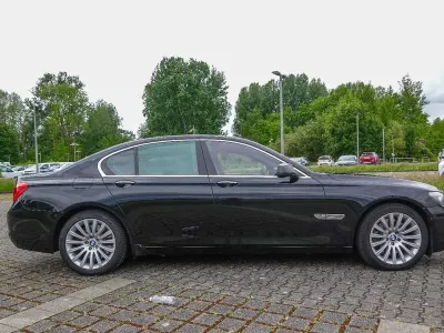 Brugt BMW 750L Sport Line 408 HK (300 kW) 2009 Sedan