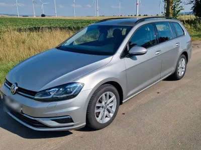 Gebraucht VW Golf VII Comfortline 116 PS (85 kW) 2019 Silber Kombi