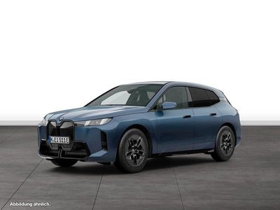 Usata BMW iX M Sport 300 kW (408 CV) 2025 Blu SUV