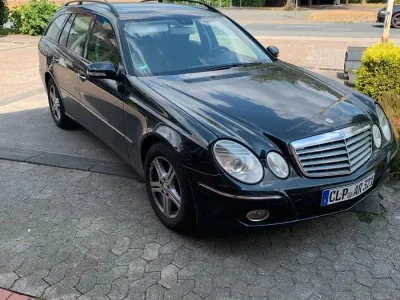 Gebraucht Mercedes C200 Elegance 136 PS (100 kW) 2007 Schwarz Kombi