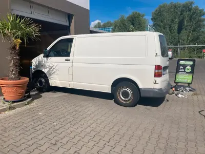 Gebraucht VW Transporter 102 PS (75 kW) 2007 Weiß Van
