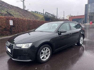 Gebraucht Audi A4 150 PS (110 kW) 2015 Schwarz Kombi