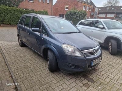 Gebraucht Opel Zafira Family 140 PS (102 kW) 2009 Grau Van / Kleinbus