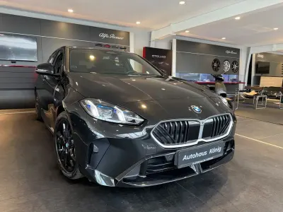 Gebraucht BMW 120 Shadowline 163 PS (119 kW) 2025 Schwarz Kleinwagen