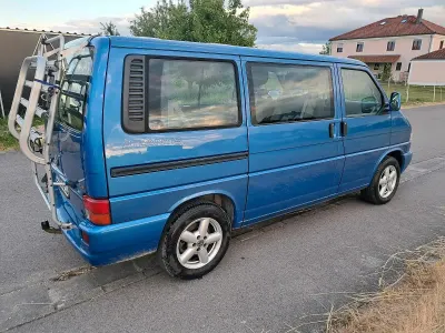 Gebraucht VW Multivan 151 PS (111 kW) 2000 Blau Van / Kleinbus